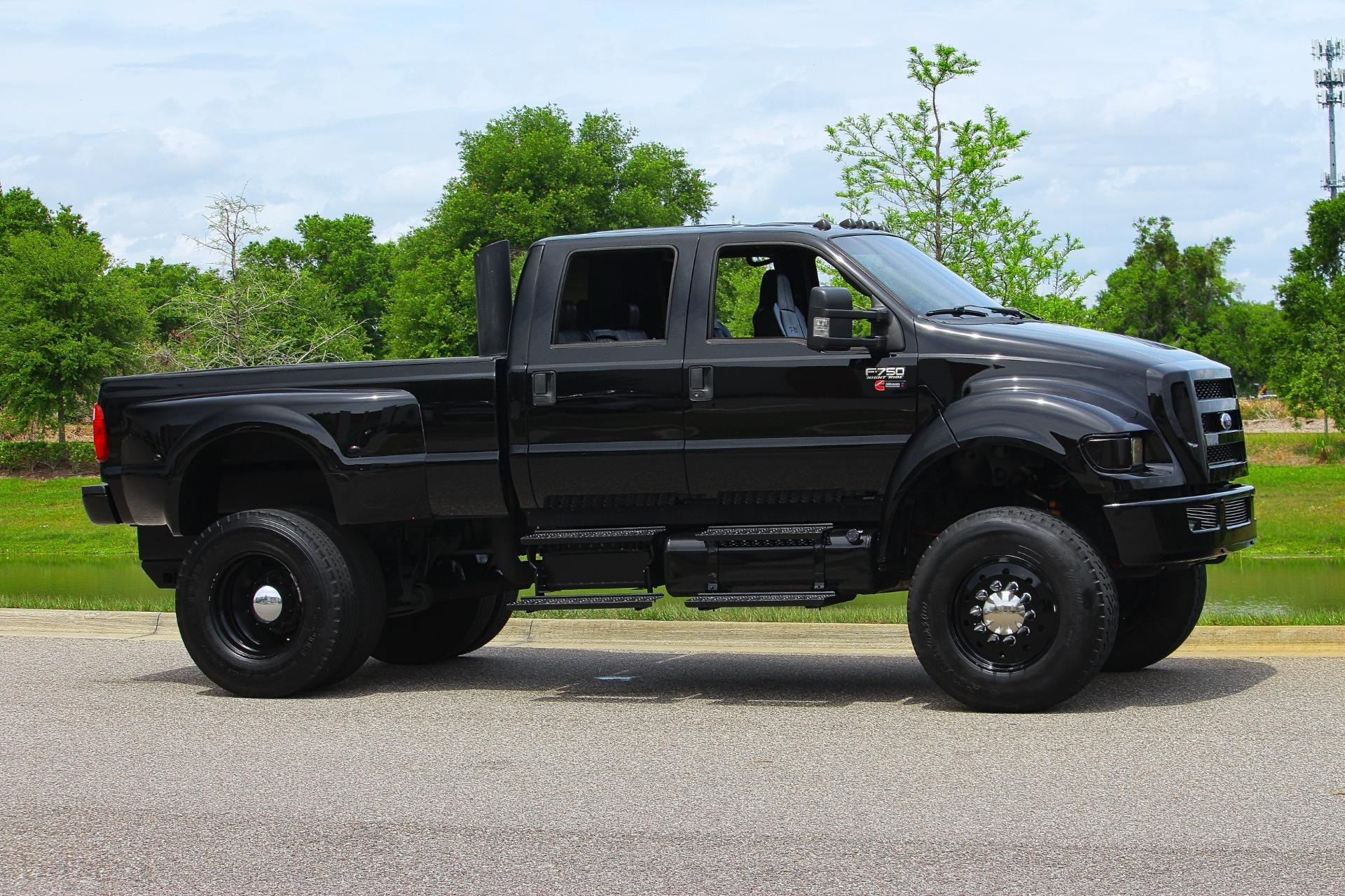 2012 Ford F-750 Night Ride Edition