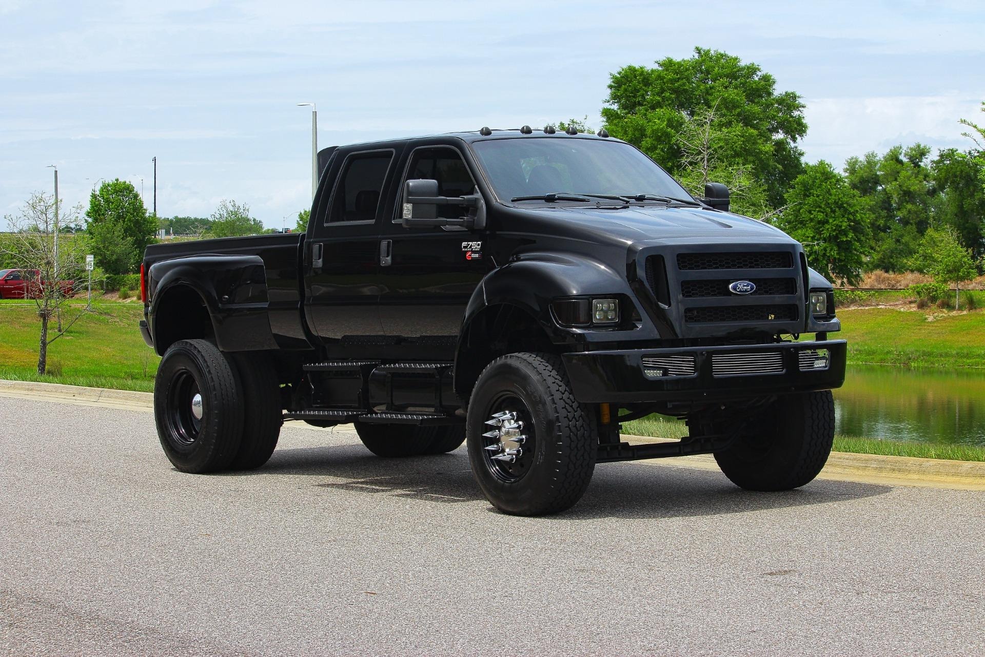 2012 Ford F-750 Night Ride Edition