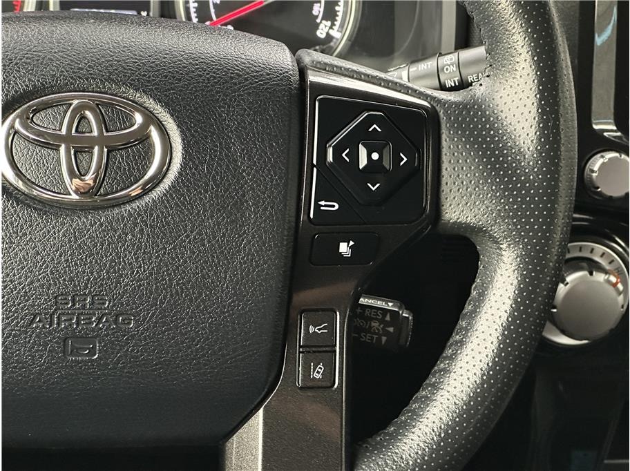 2024 Toyota 4Runner TRD Off-Road