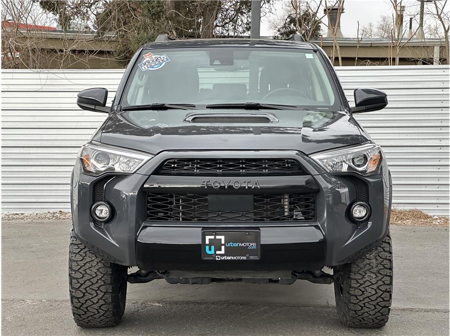 2024 Toyota 4Runner TRD Off-Road