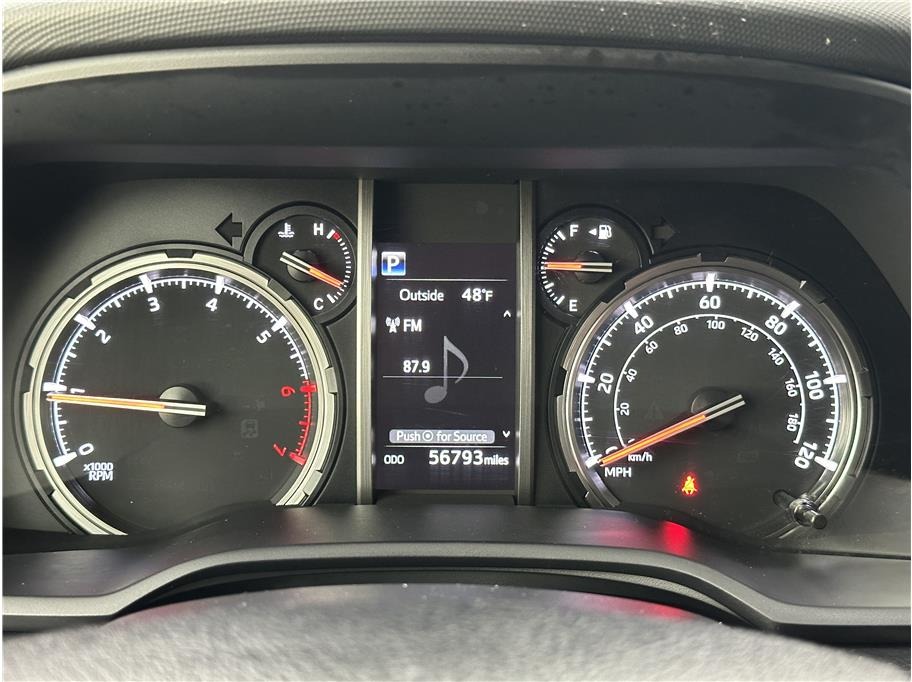 2024 Toyota 4Runner TRD Off-Road