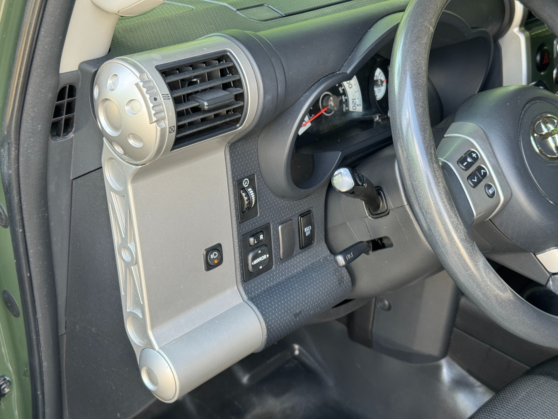 2011 Toyota FJ Cruiser