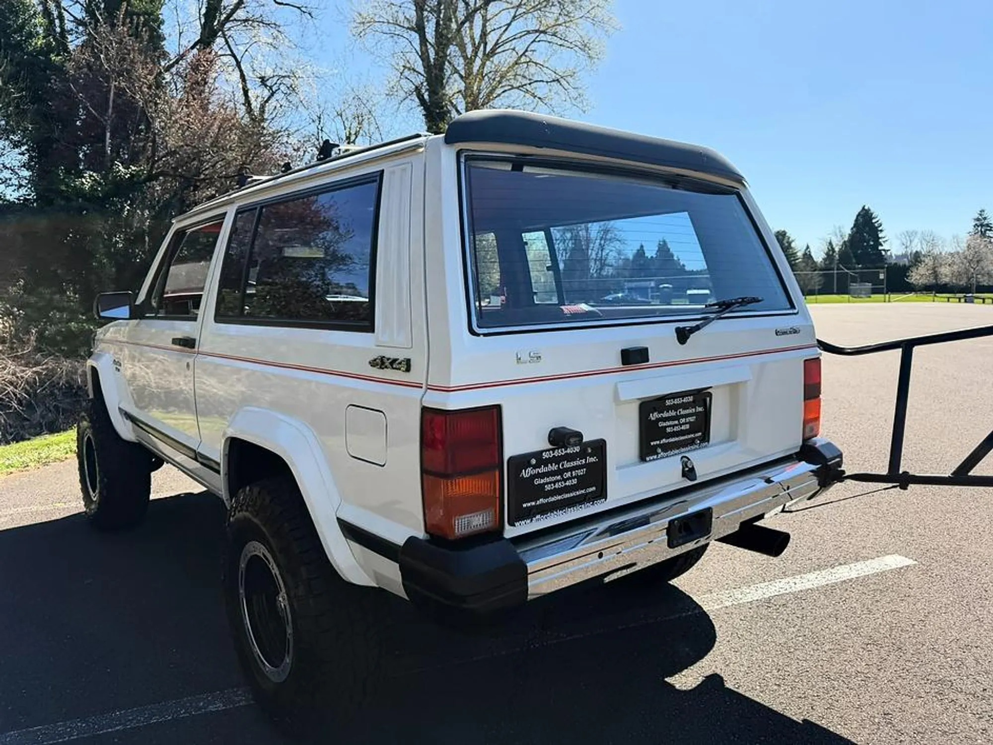 5.3L V8-Powered 1986 Jeep Cherokee Pioneer