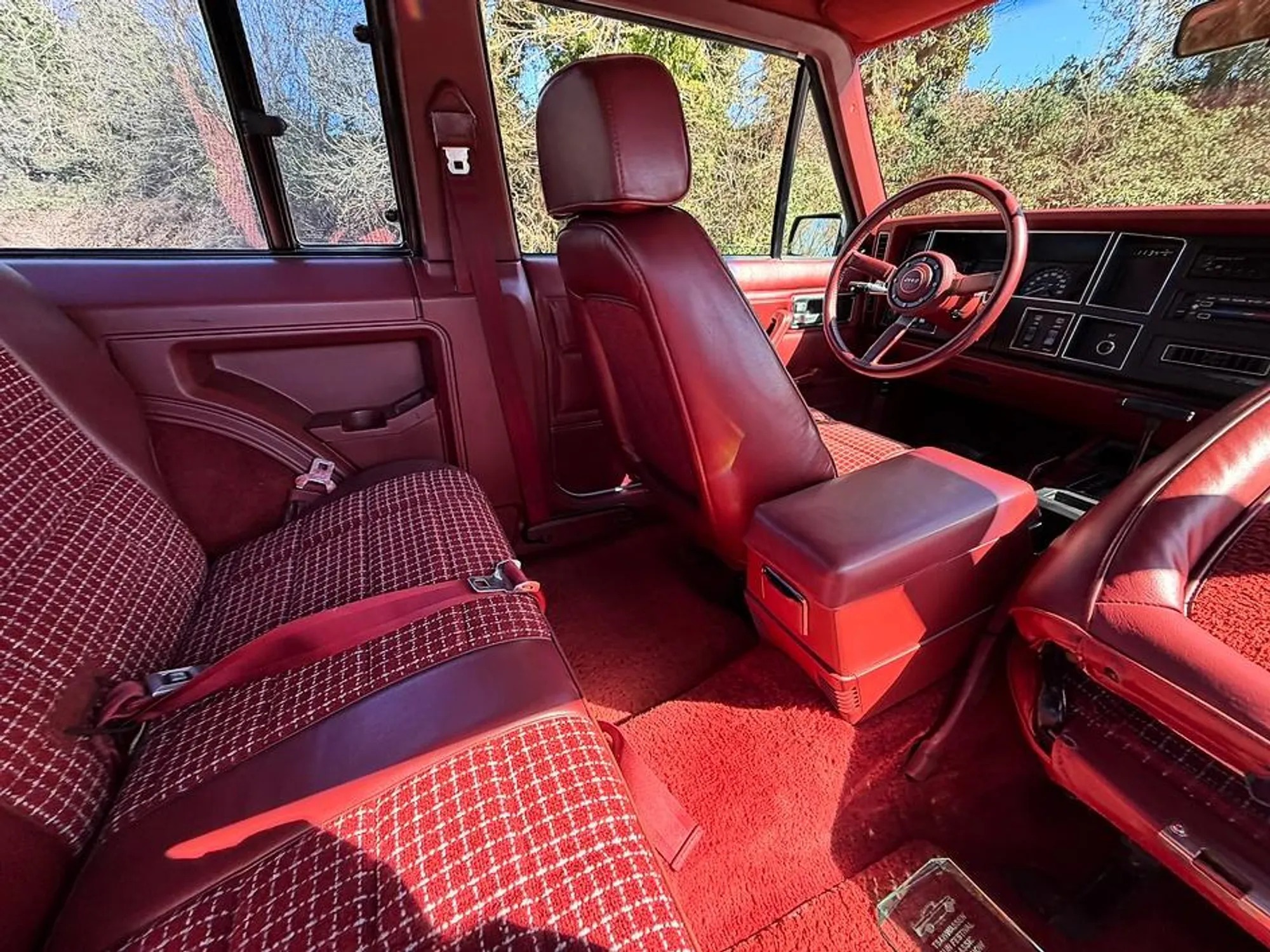 5.3L V8-Powered 1986 Jeep Cherokee Pioneer