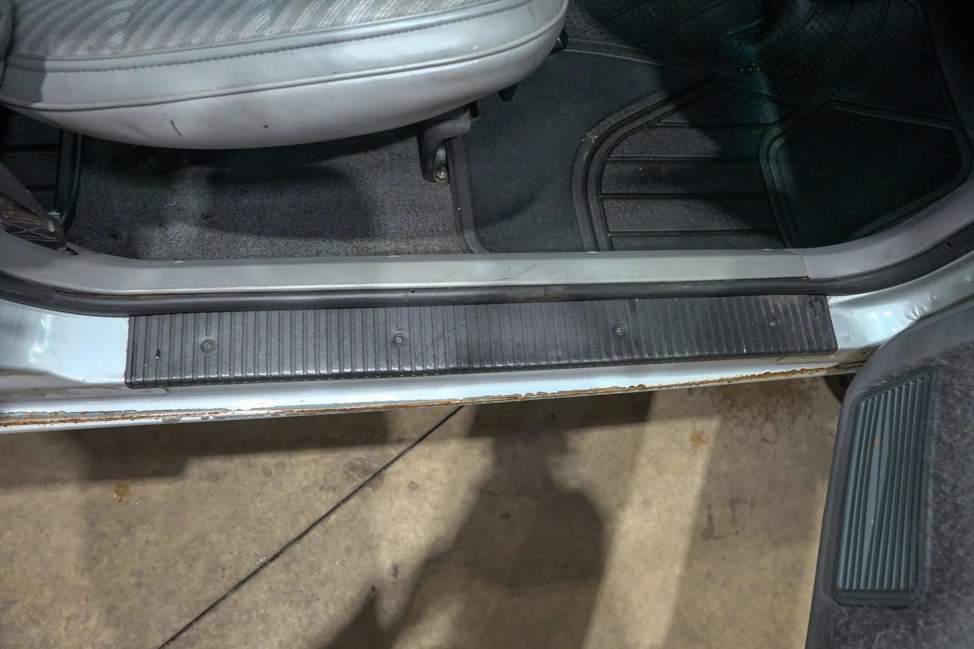 1989 Jeep Cherokee Pioneer