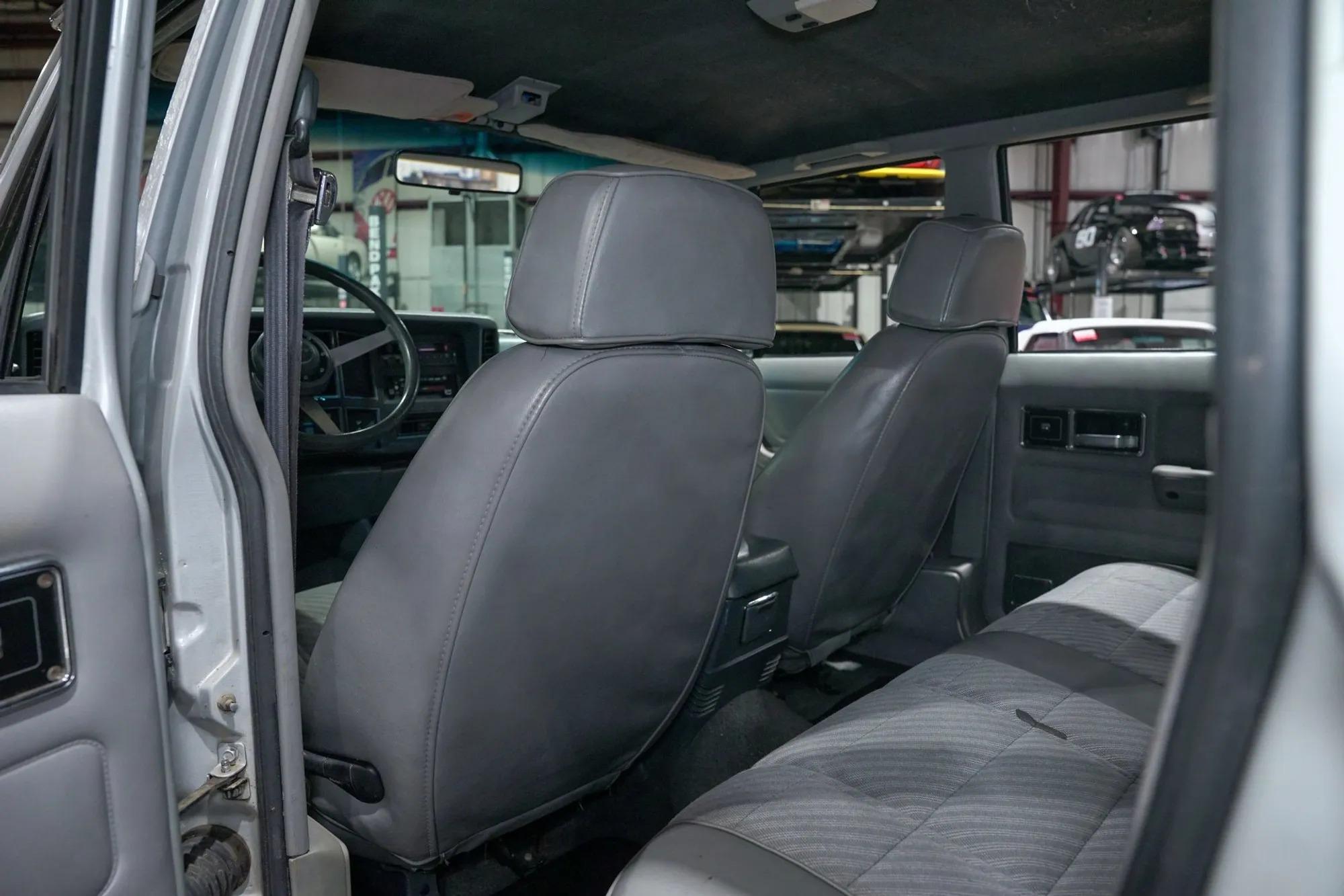 1989 Jeep Cherokee Pioneer