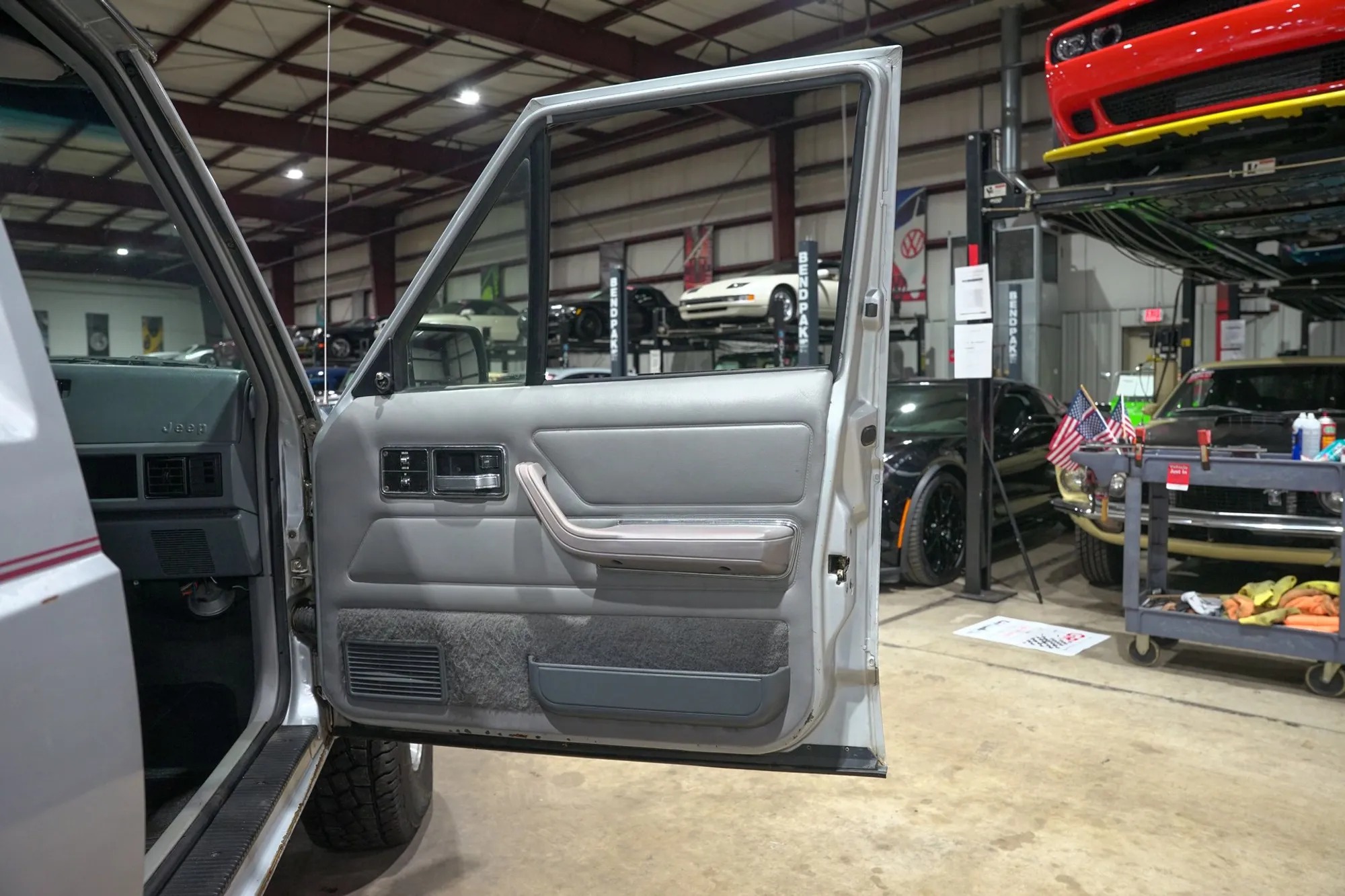 1989 Jeep Cherokee Pioneer