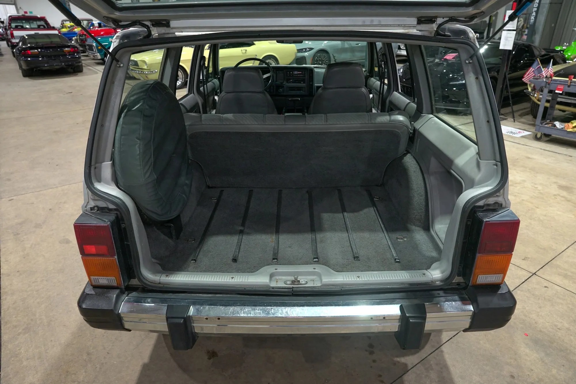 1989 Jeep Cherokee Pioneer