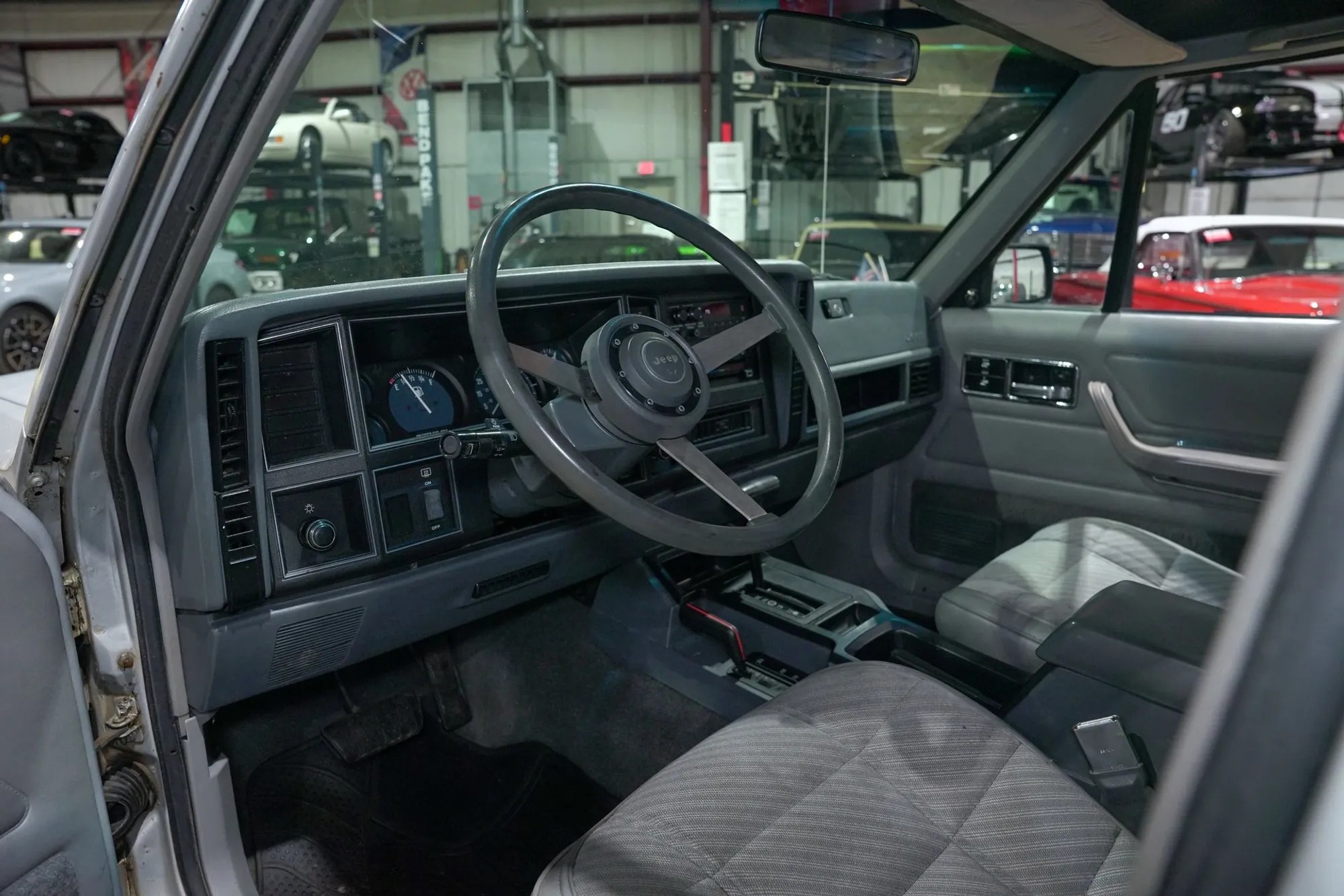 1989 Jeep Cherokee Pioneer