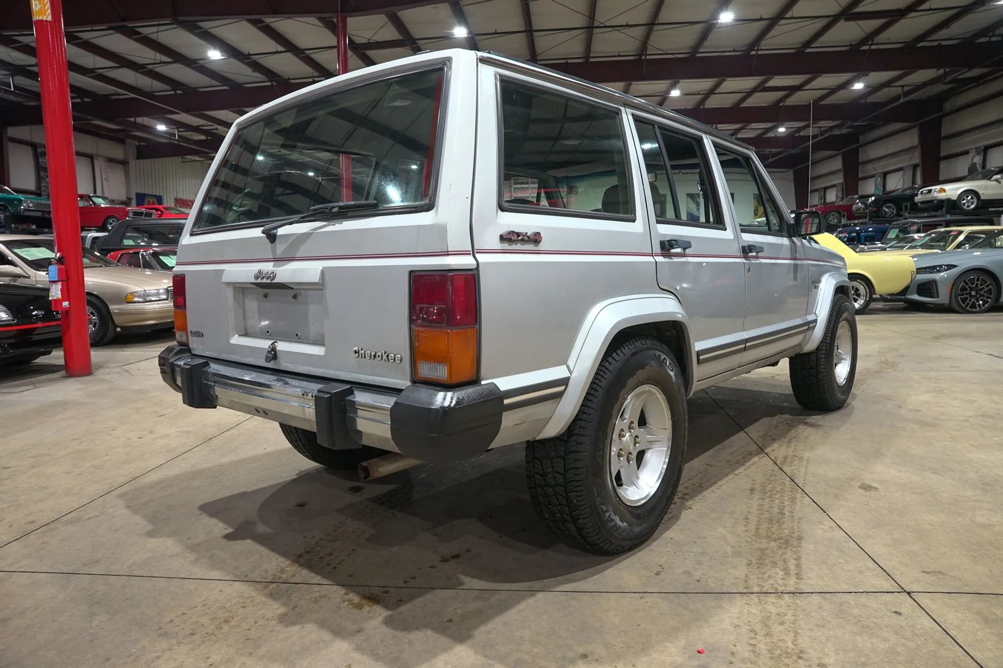 1989 Jeep Cherokee Pioneer