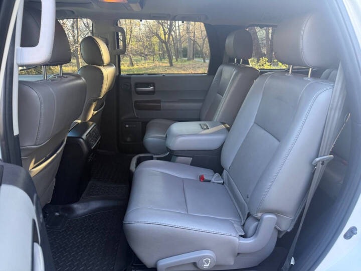 2012 Toyota Sequoia Platinum