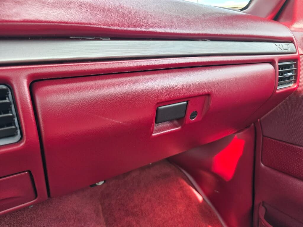 1994 Ford F-150 XLT LWB