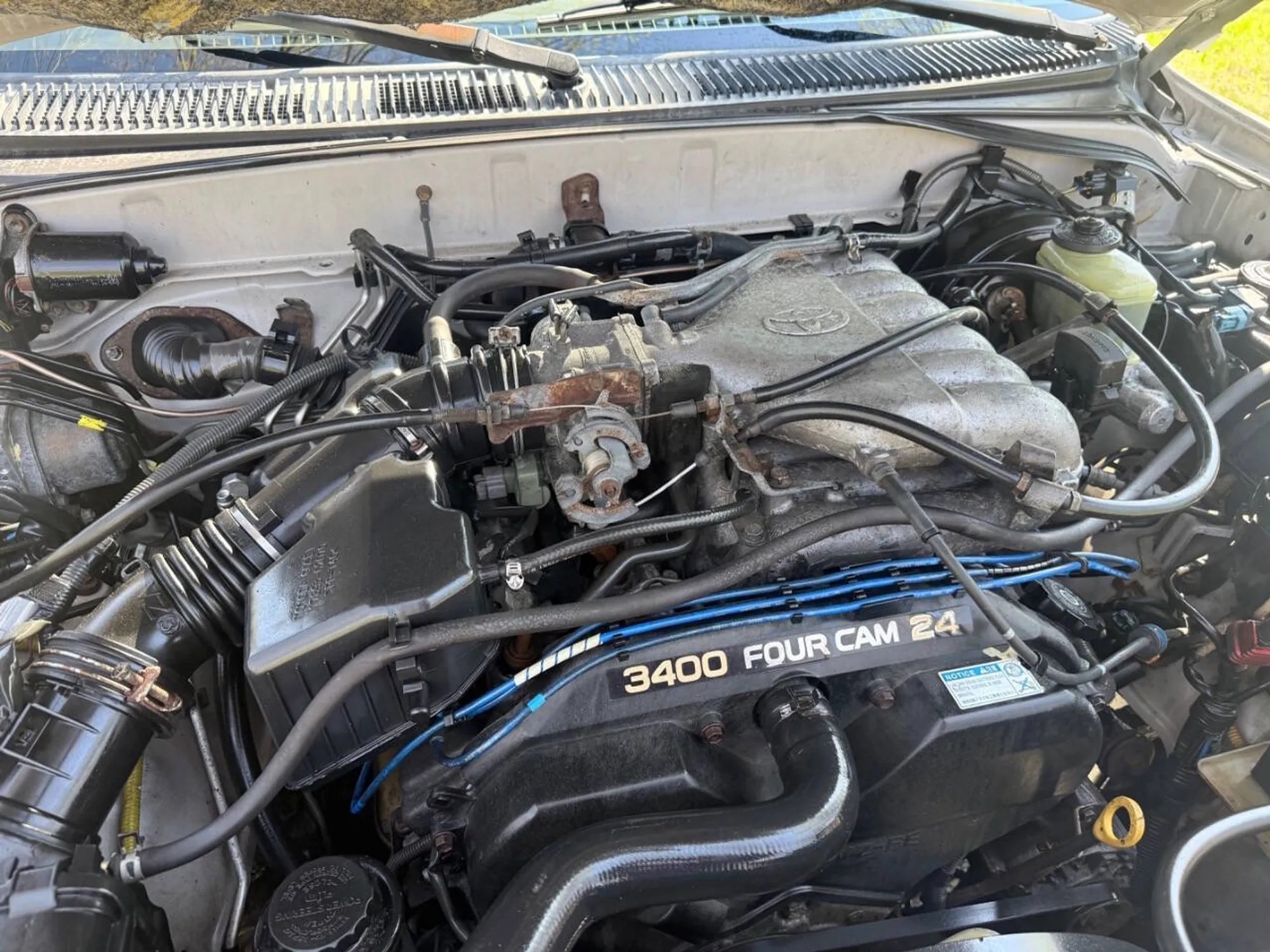 2000 Toyota 4Runner SR5