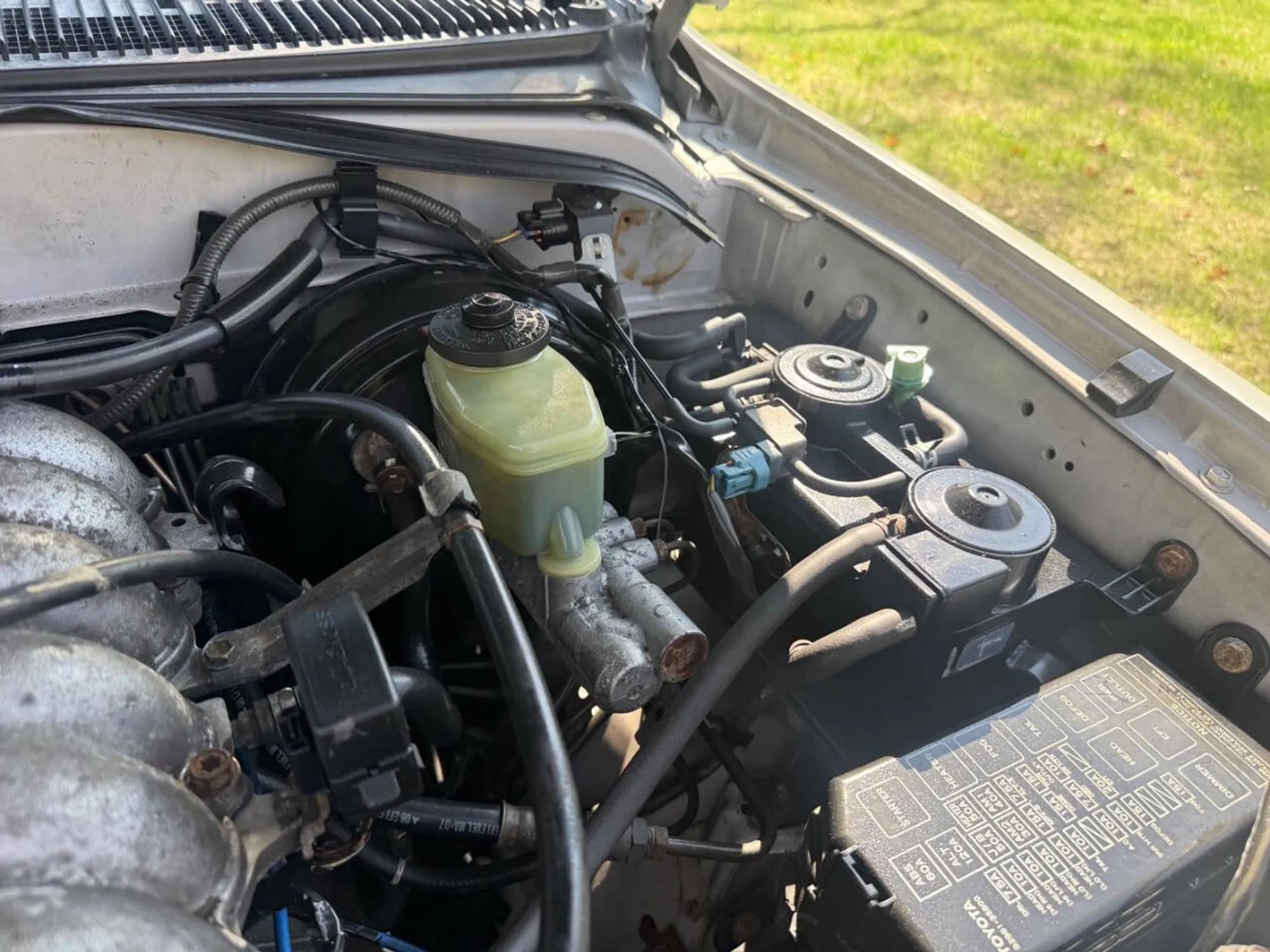 2000 Toyota 4Runner SR5