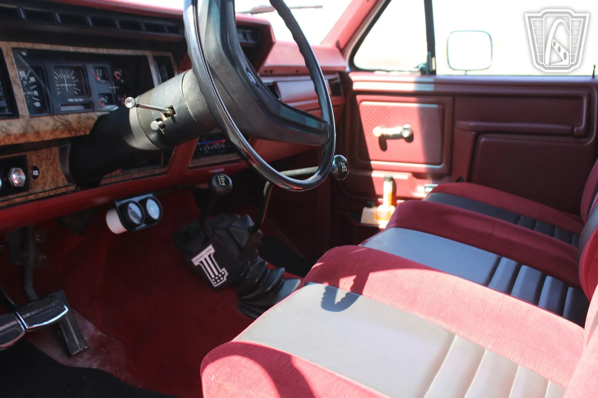 1986 Ford F-350 Lariat 4×4