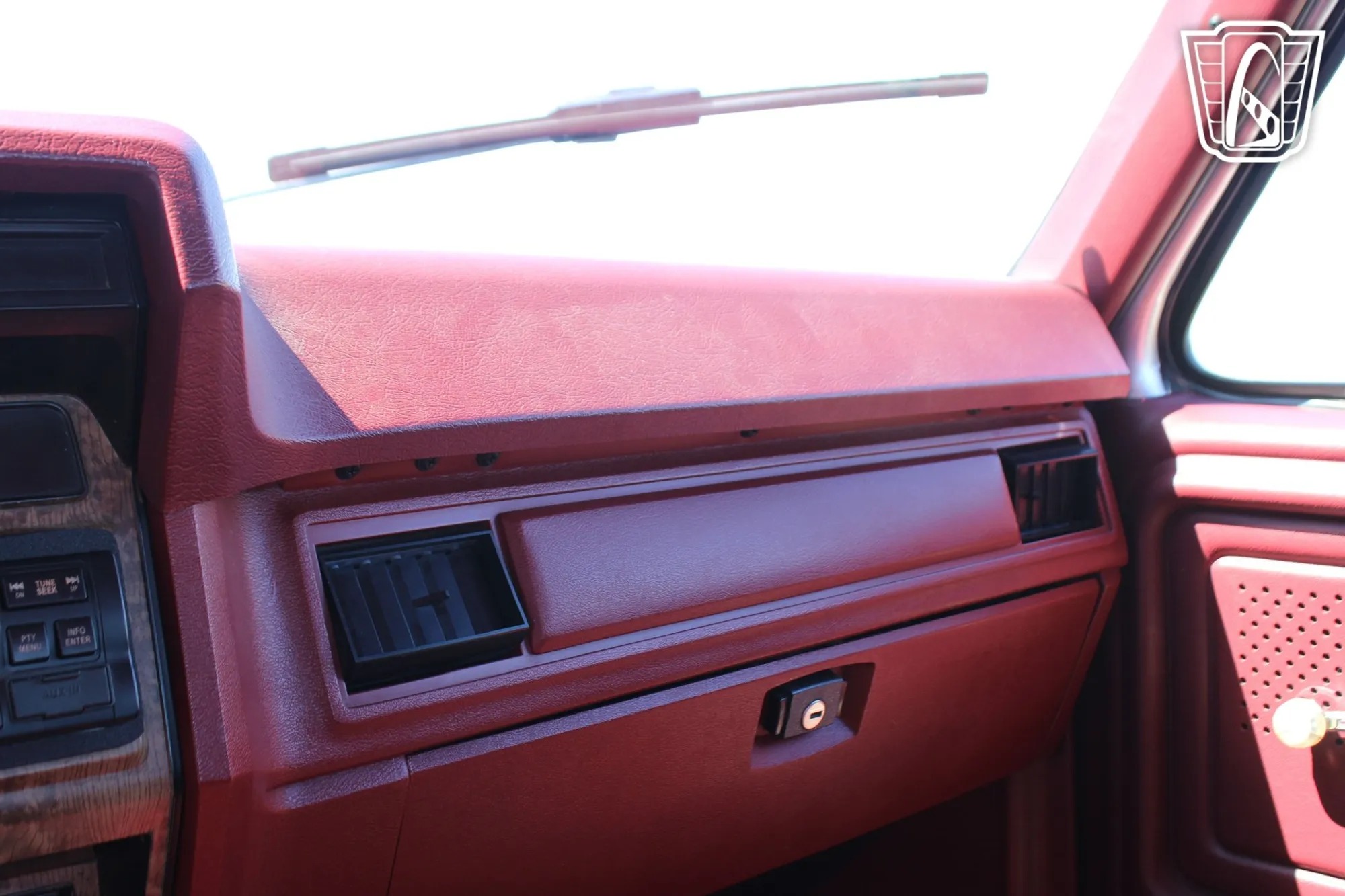 1986 Ford F-350 Lariat 4×4