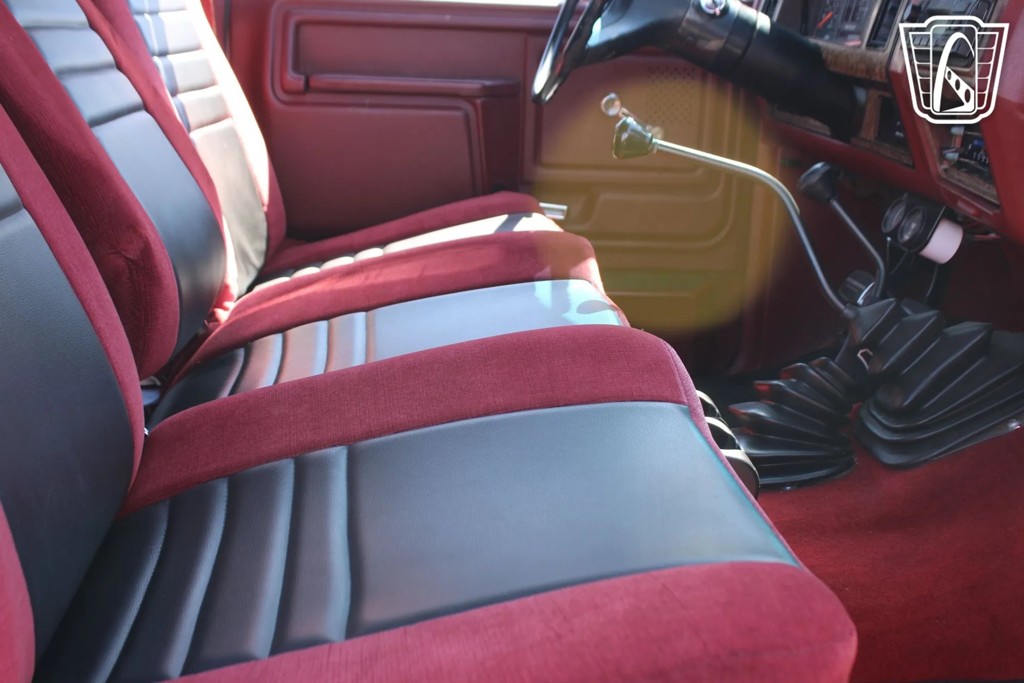 1986 Ford F-350 Lariat 4×4