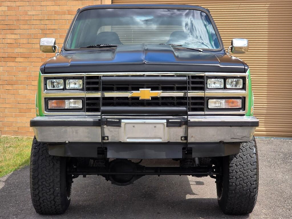 1989 Chevrolet K5 Blazer Silverado - 2