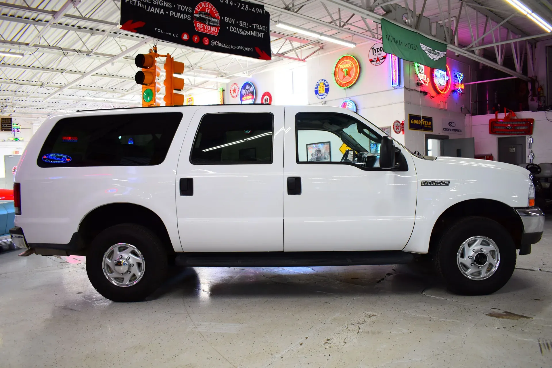 2004 Ford Excursion XLT 4X4 - 2