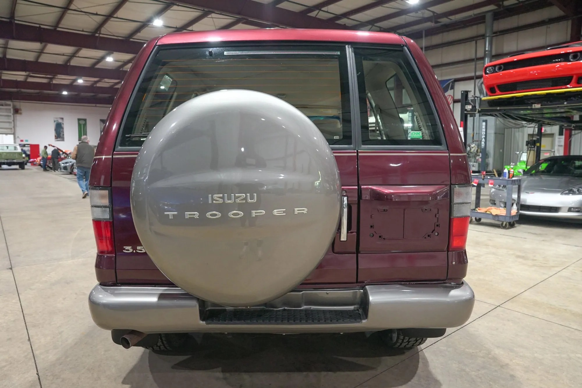 2001 Isuzu Trooper S