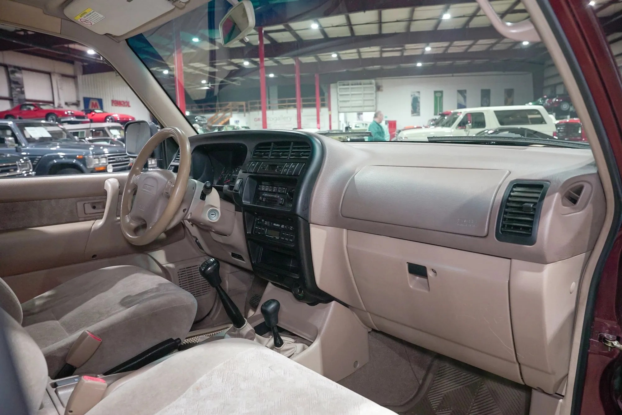 2001 Isuzu Trooper S