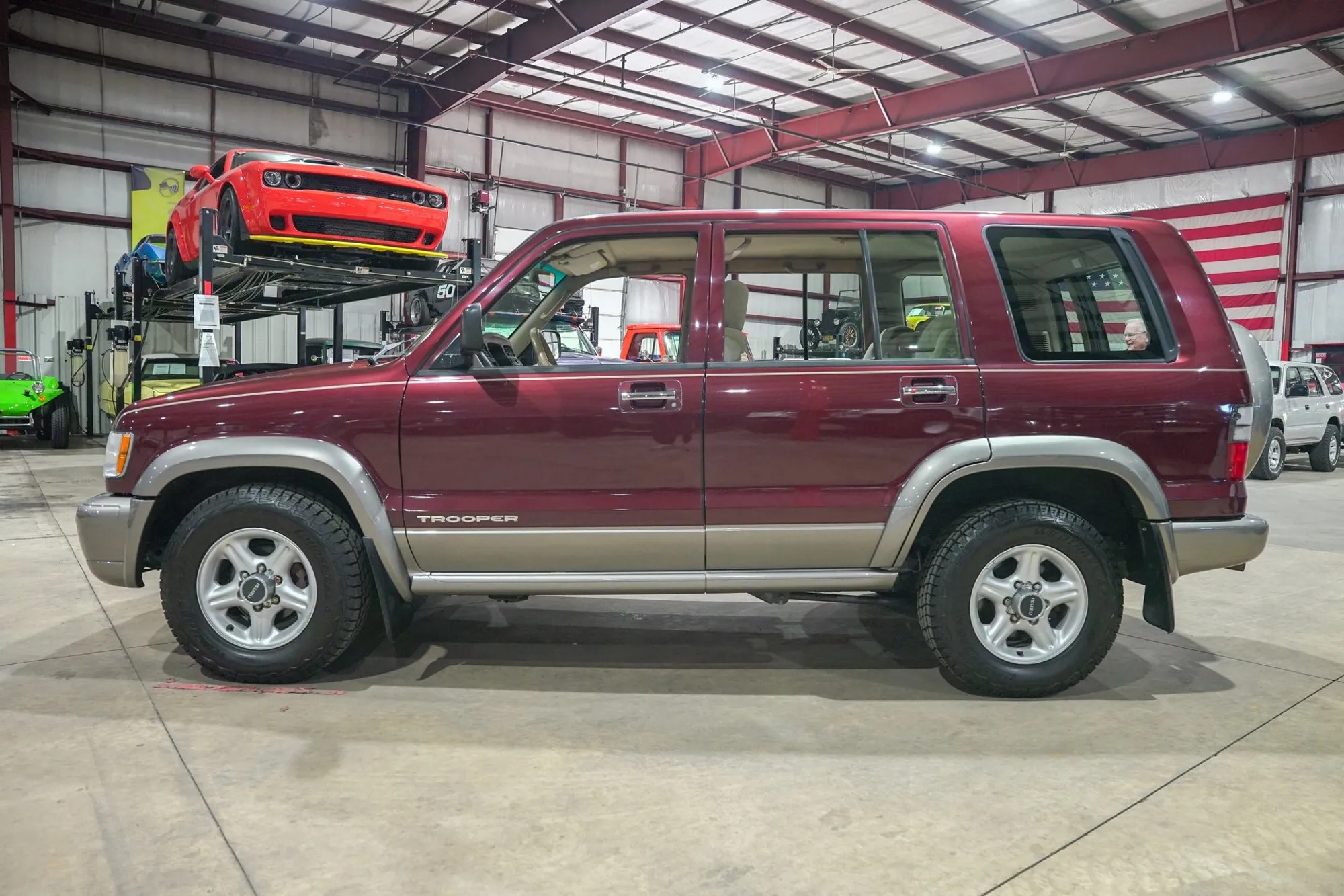 2001 Isuzu Trooper S - 2