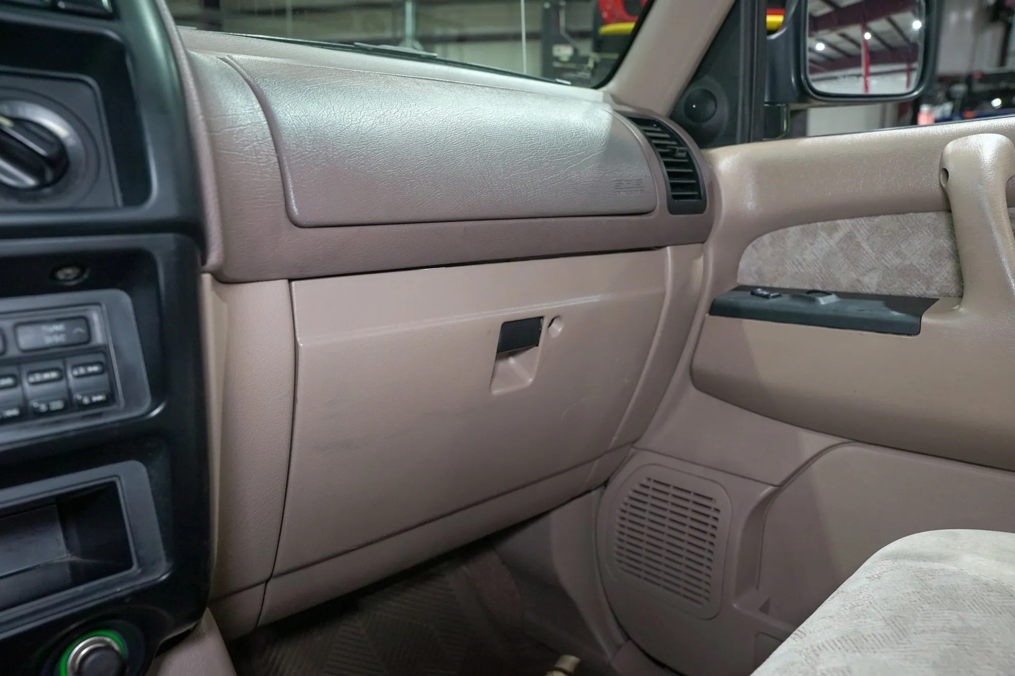 2001 Isuzu Trooper S