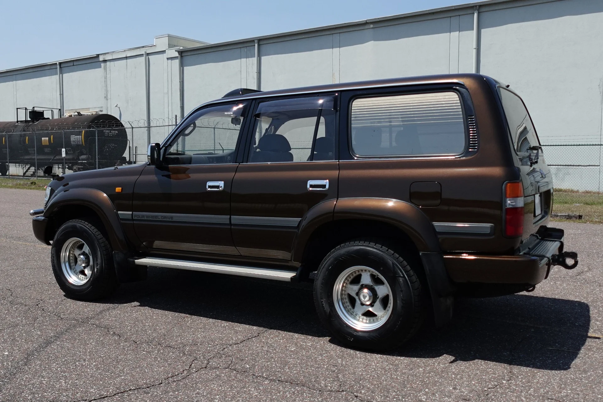 1996 Toyota Land Cruiser Limited VX - 4