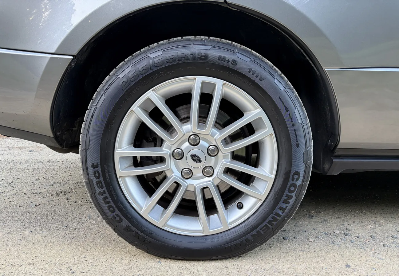 2011 Land Rover Range Rover HSE