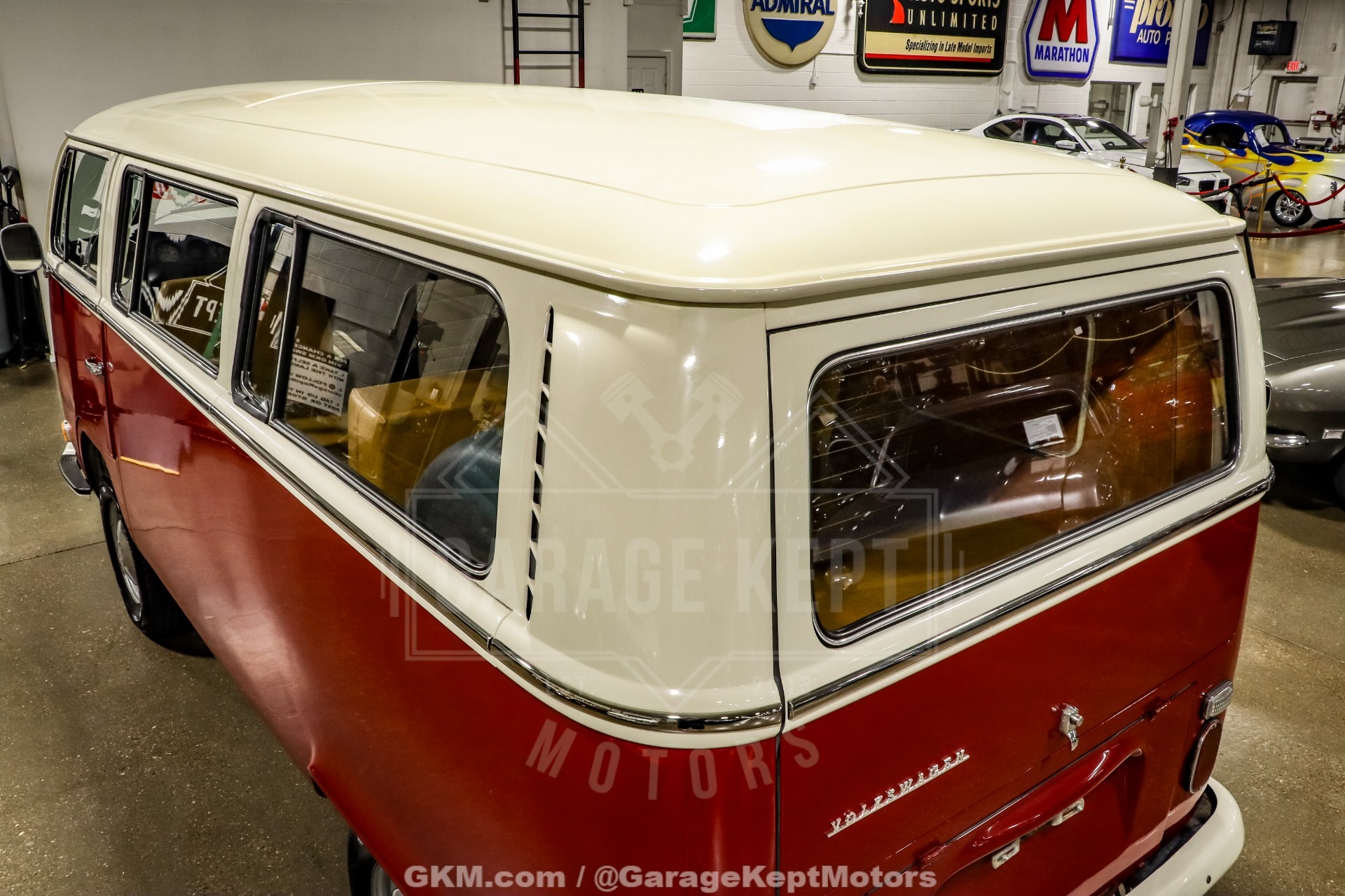 1971 Volkswagen Type 2 Bus