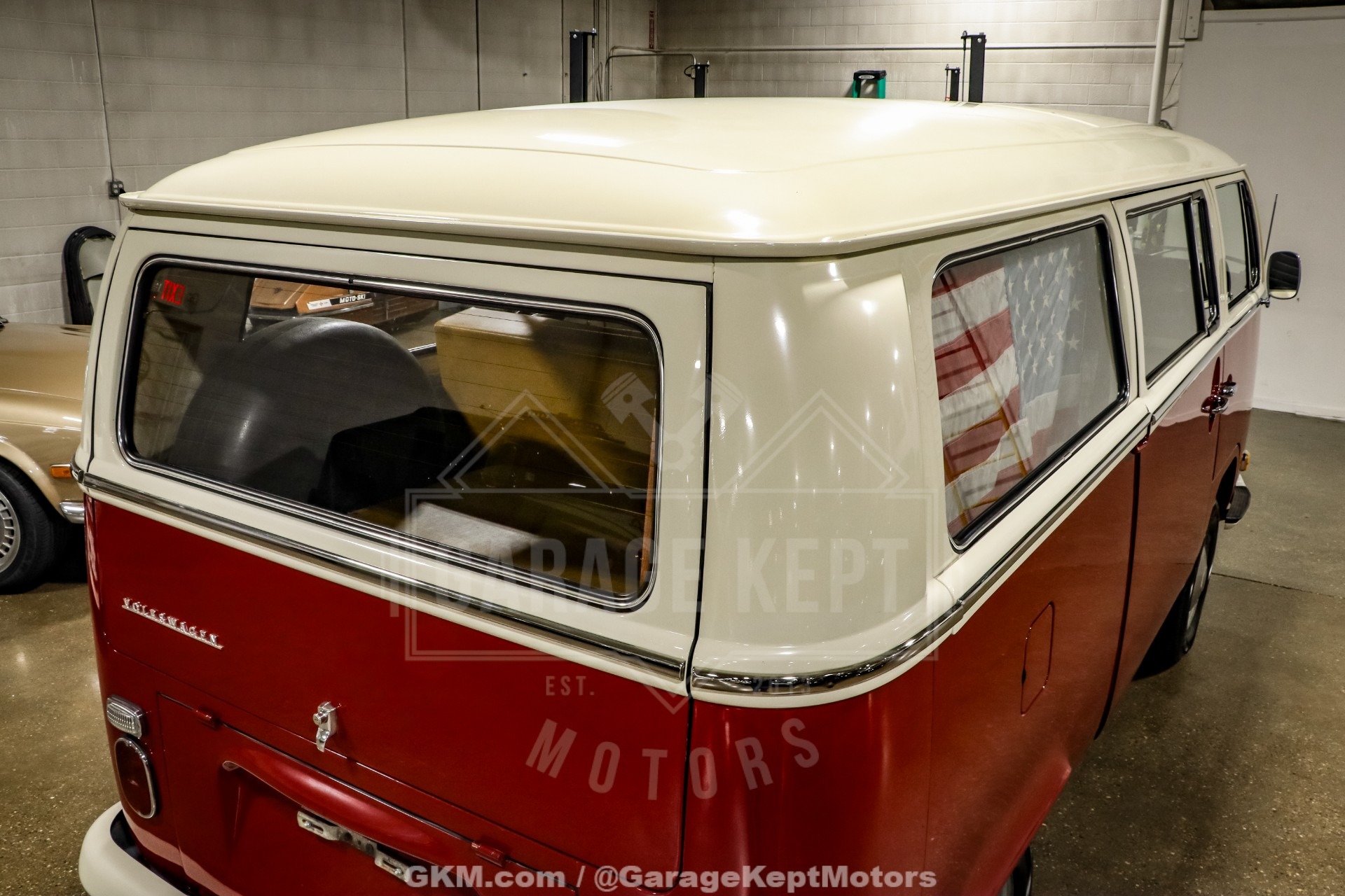 1971 Volkswagen Type 2 Bus