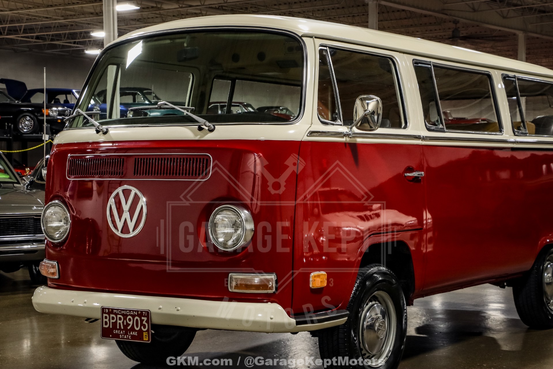 1971 Volkswagen Type 2 Bus