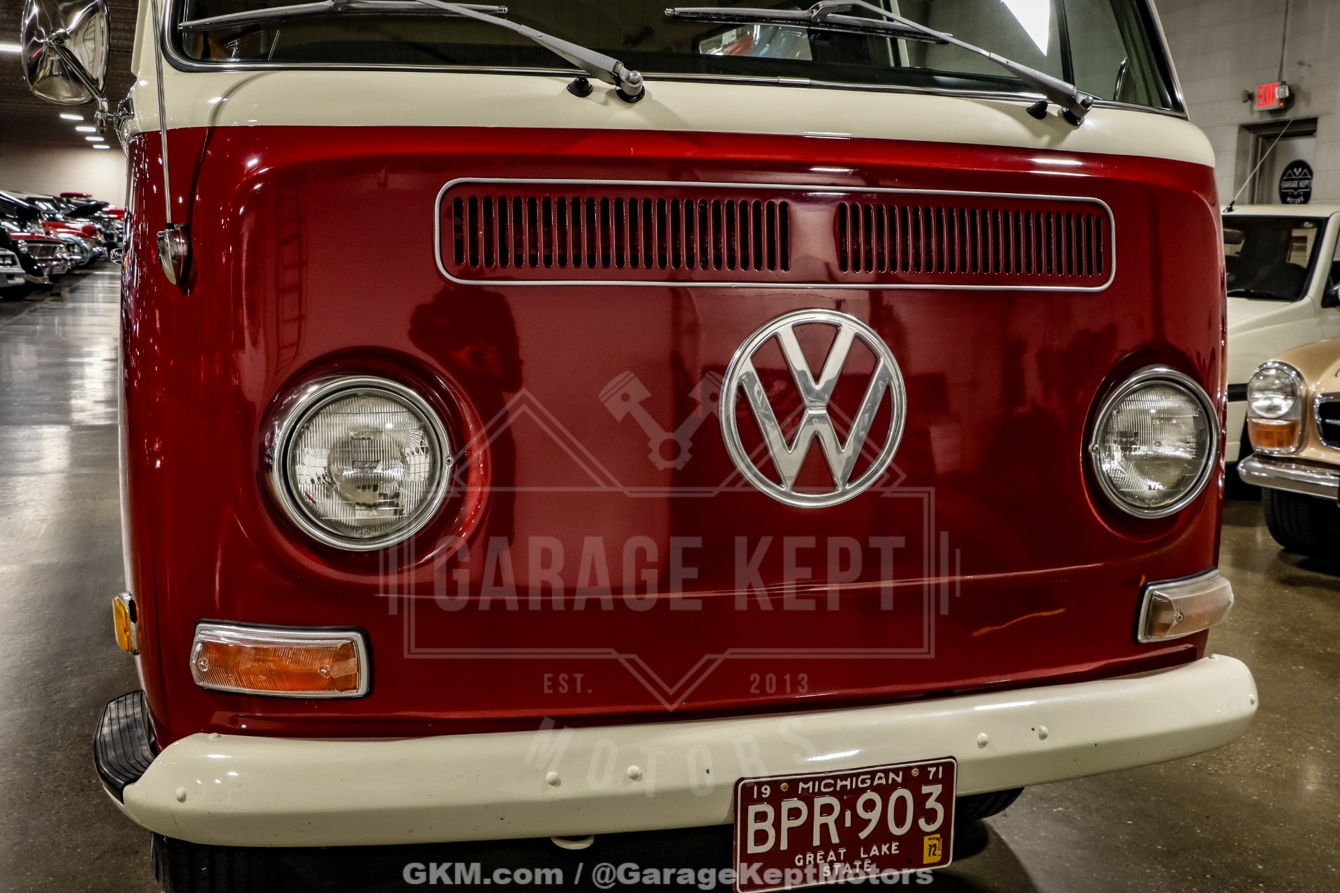 1971 Volkswagen Type 2 Bus