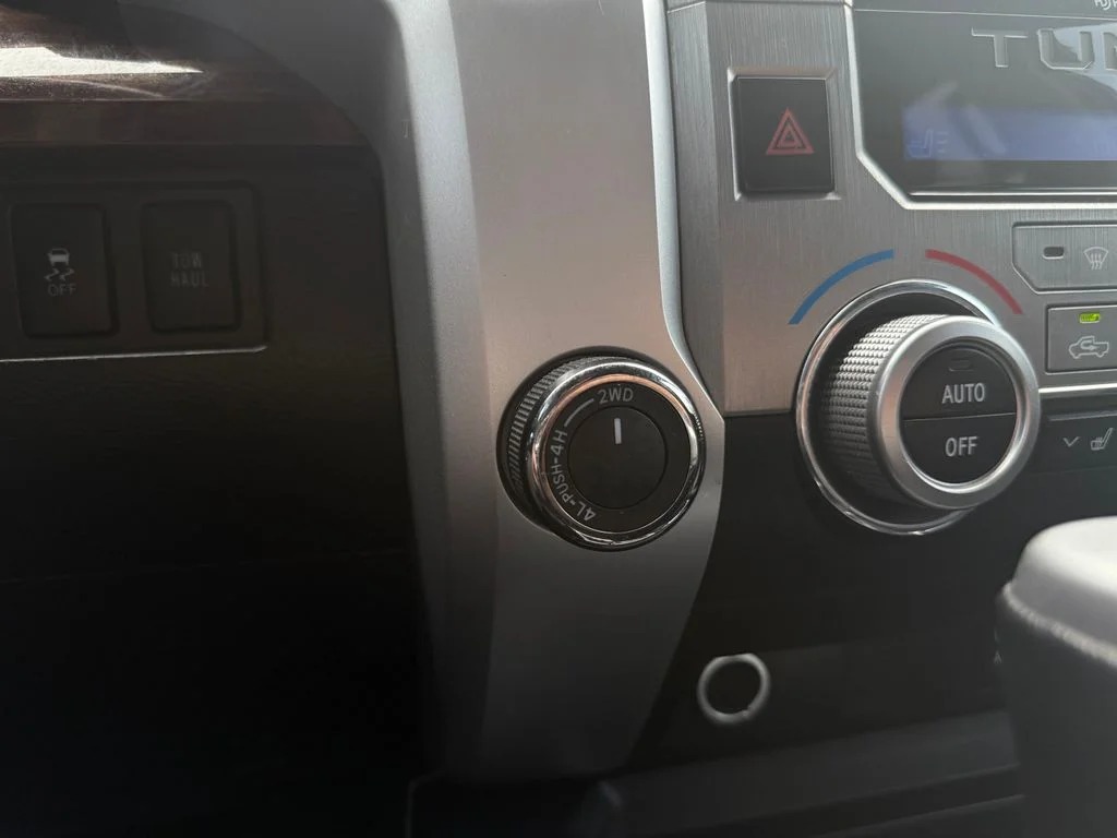 2014 Toyota Tundra Limited CrewMax