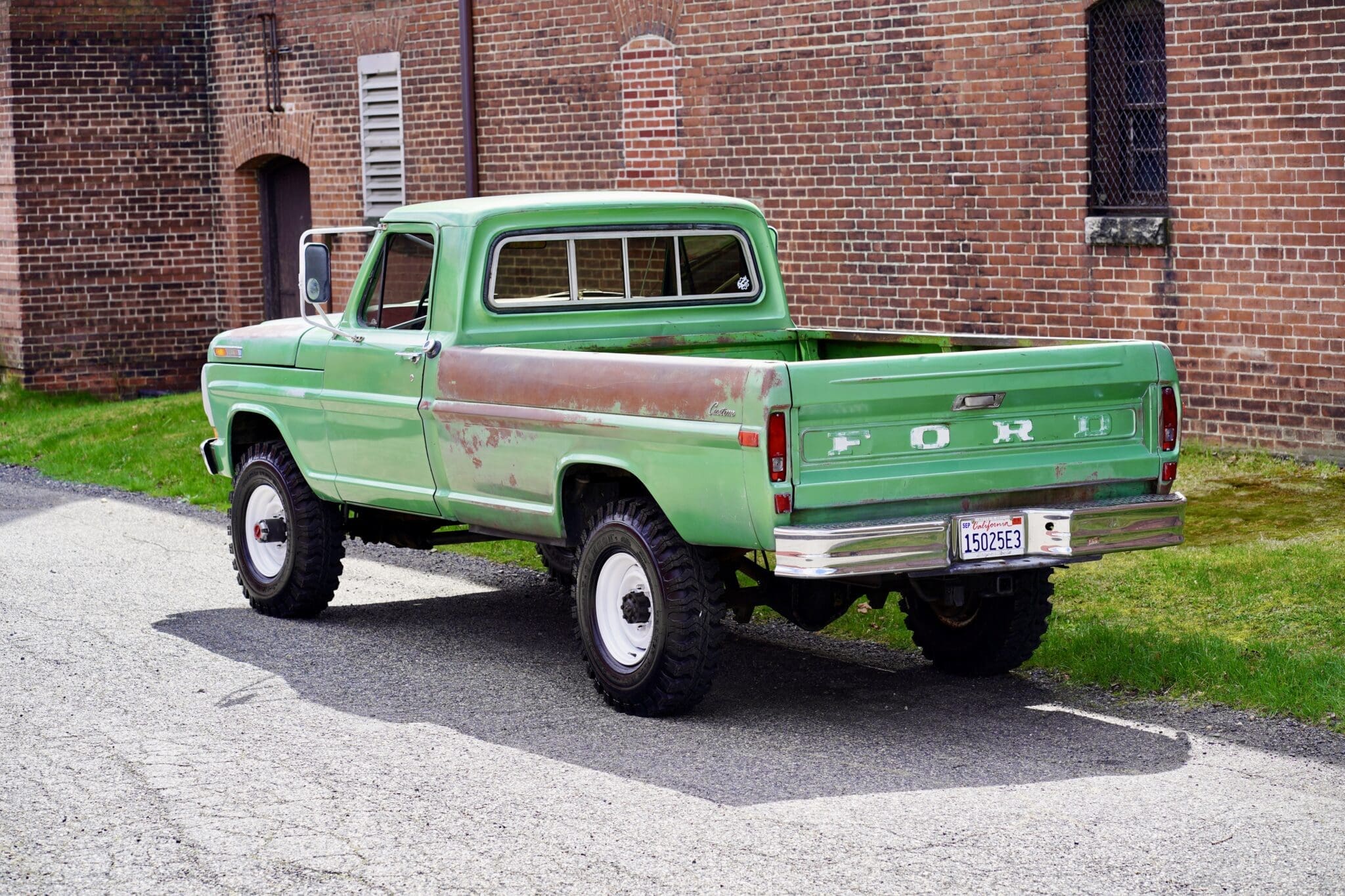 1972 Ford F-250 Highboy Custom 4×4 - 3