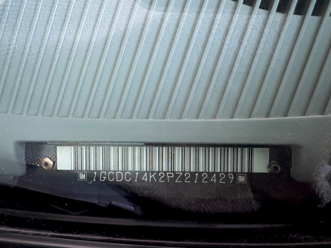 5k-Mile 1993 Chevrolet Silverado 1500 Pace Truck