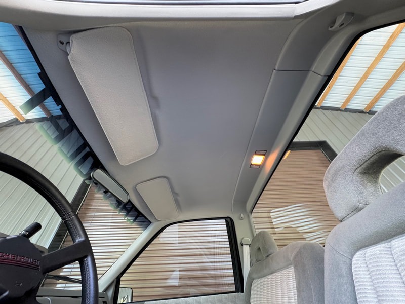 5k-Mile 1993 Chevrolet Silverado 1500 Pace Truck