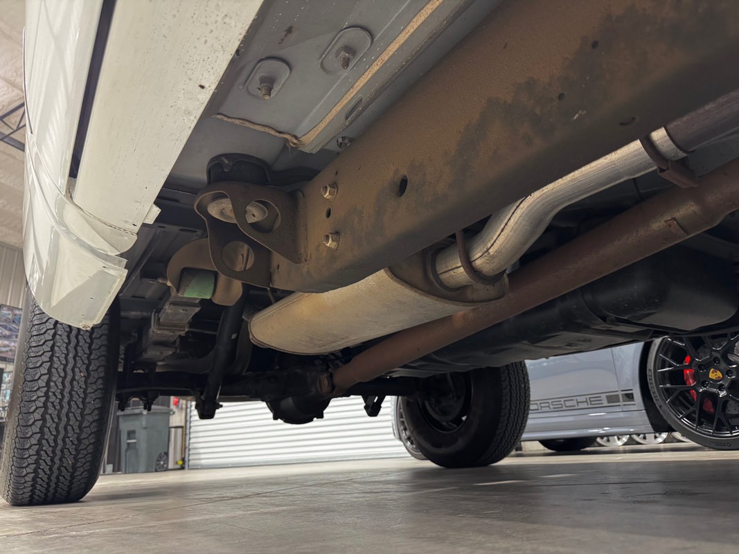 5k-Mile 1993 Chevrolet Silverado 1500 Pace Truck