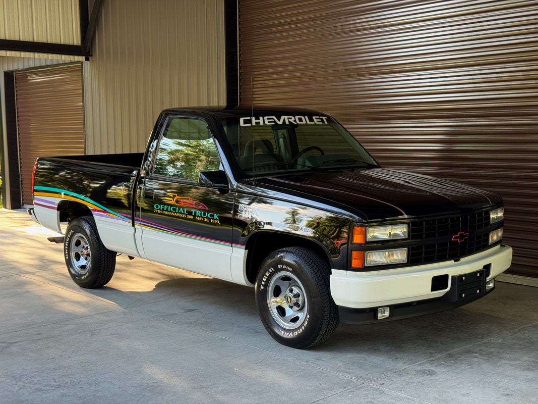 5k-Mile 1993 Chevrolet Silverado 1500 Pace Truck