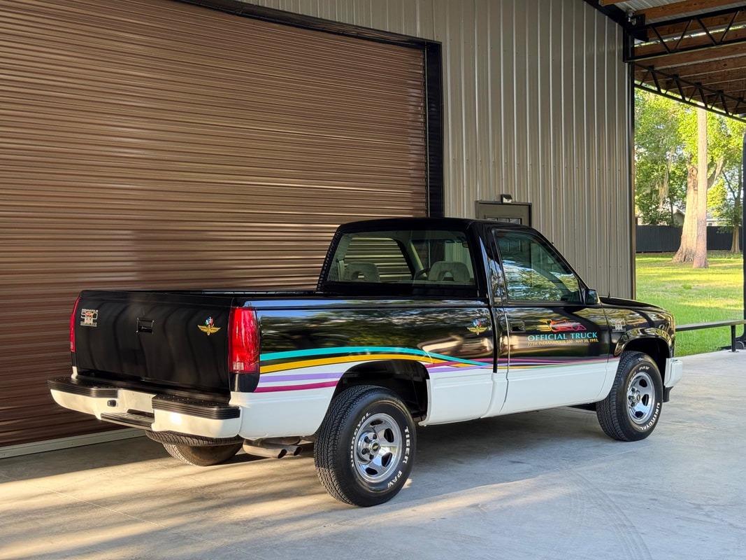 5k-Mile 1993 Chevrolet Silverado 1500 Pace Truck