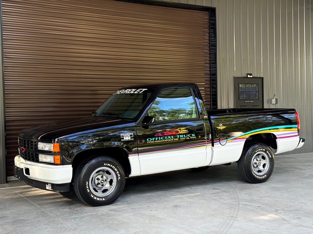 5k-Mile 1993 Chevrolet Silverado 1500 Pace Truck