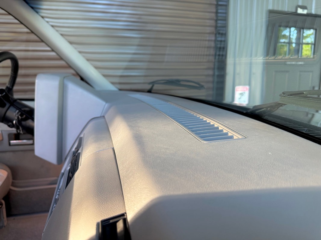 5k-Mile 1993 Chevrolet Silverado 1500 Pace Truck