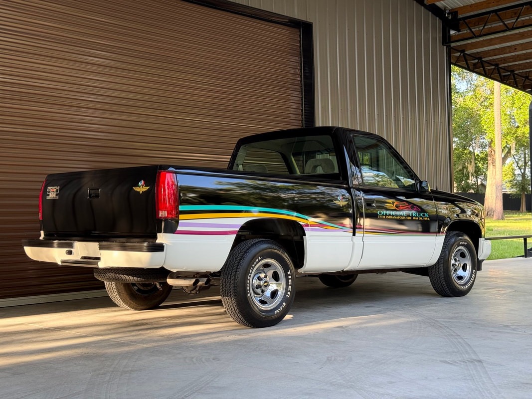 5k-Mile 1993 Chevrolet Silverado 1500 Pace Truck