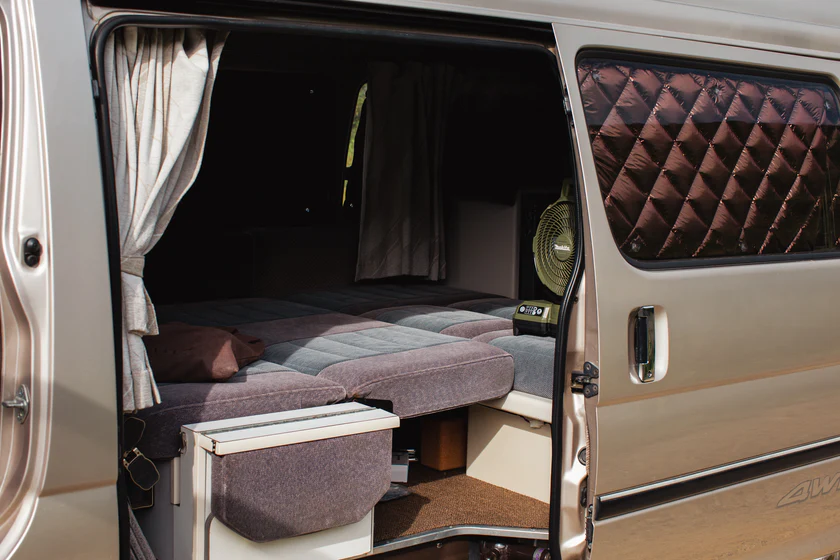 1994 Toyota Hiace Grand Cabin