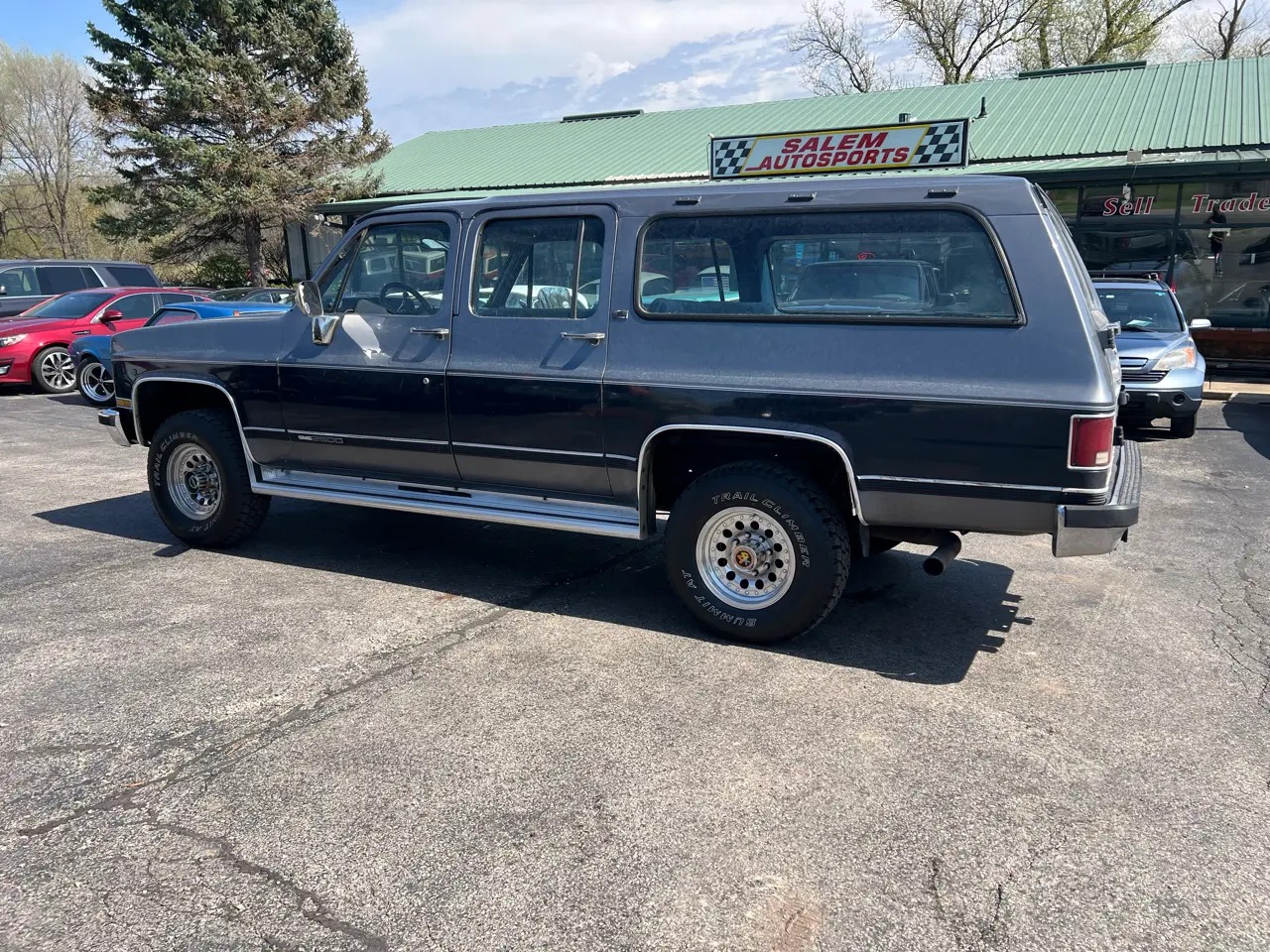 1989 GMC Suburban 2500 - 5