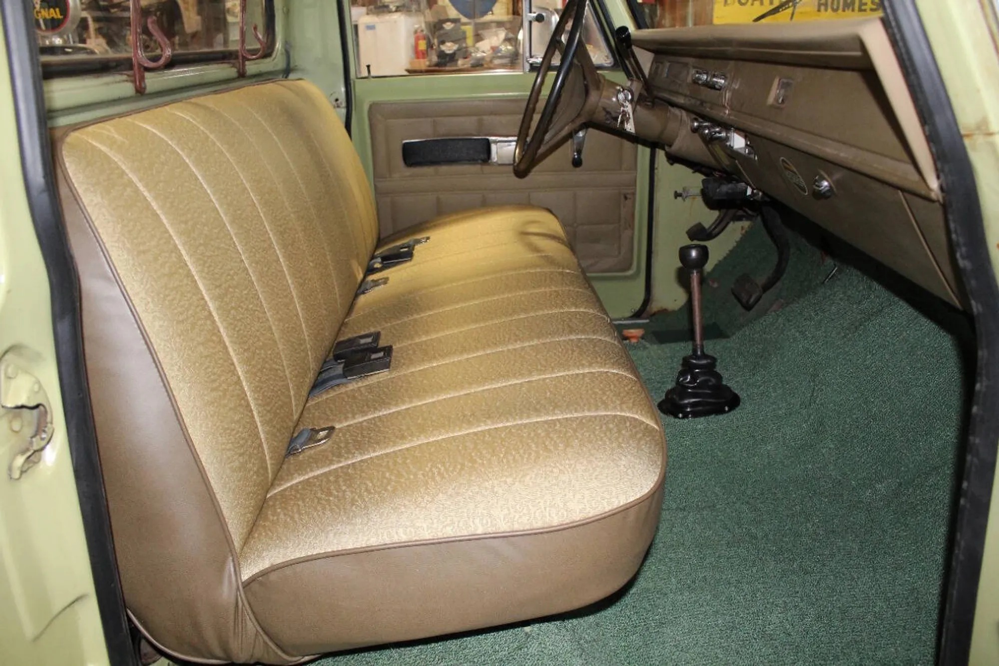 1974 International D200