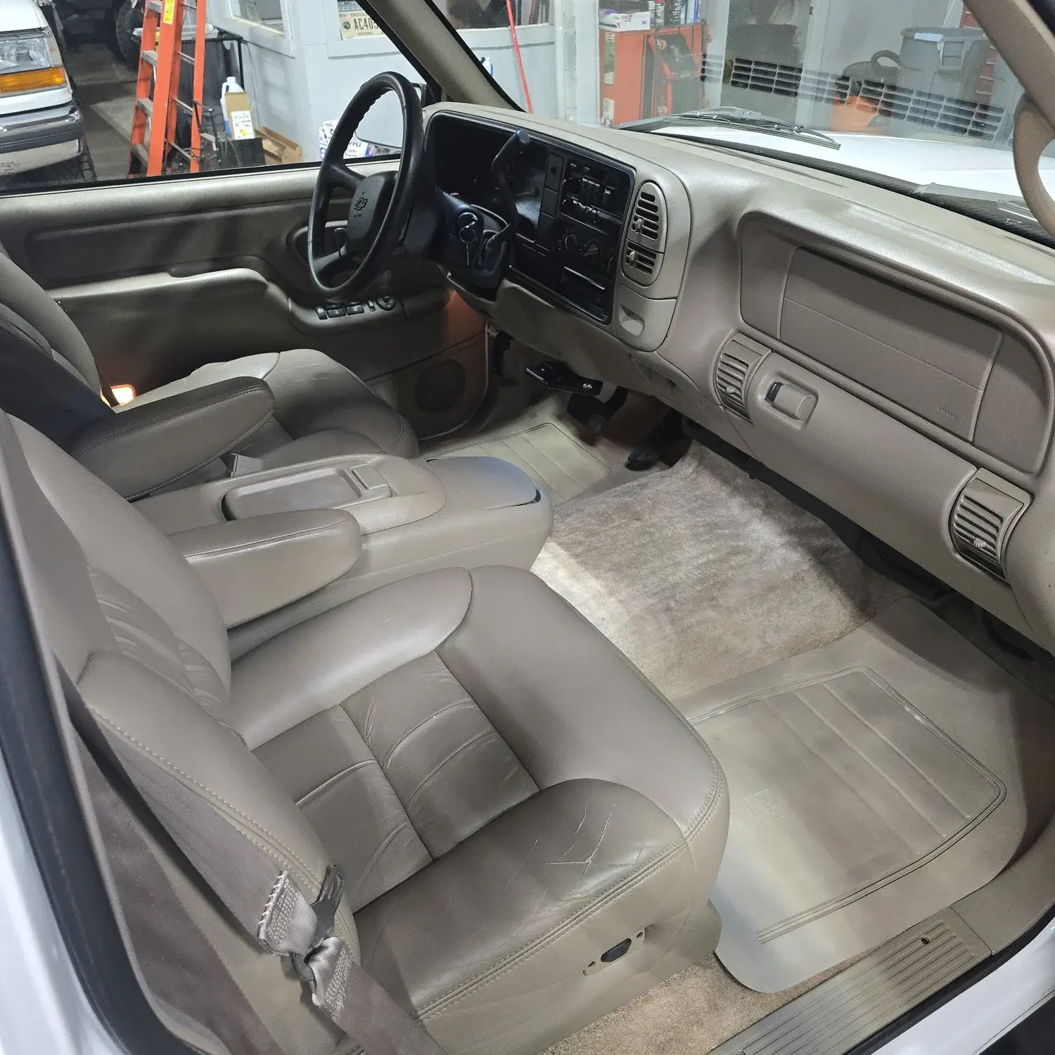 1999 Chevrolet Suburban 2500