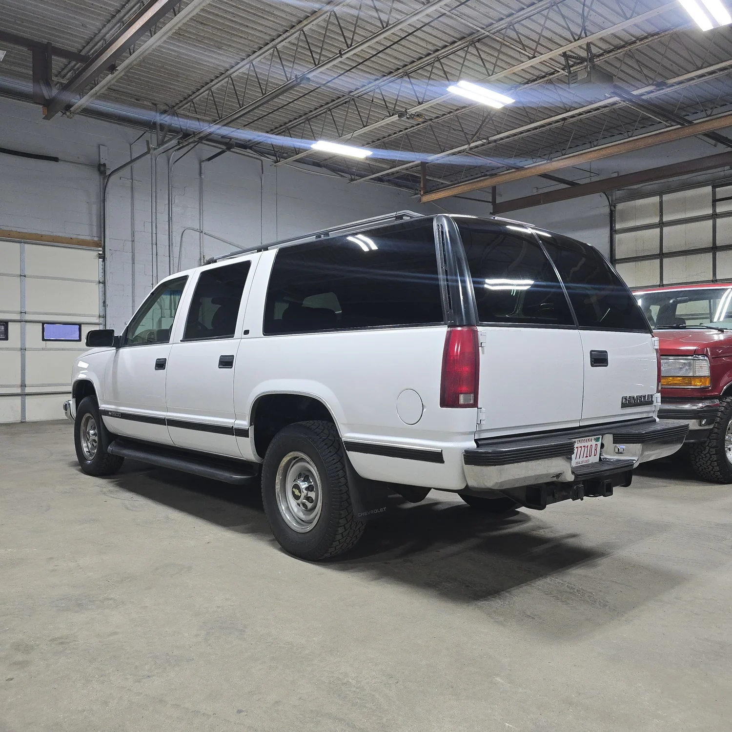 1999 Chevrolet Suburban 2500 - 2
