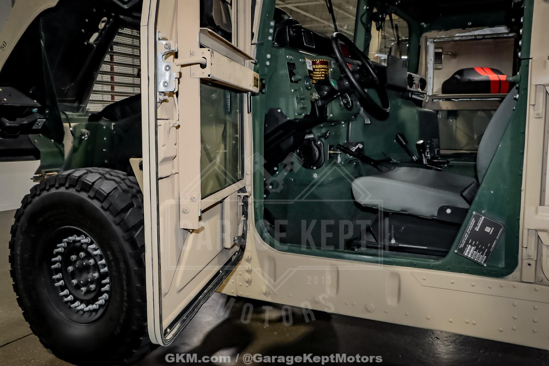 2009 AM General M1165A1