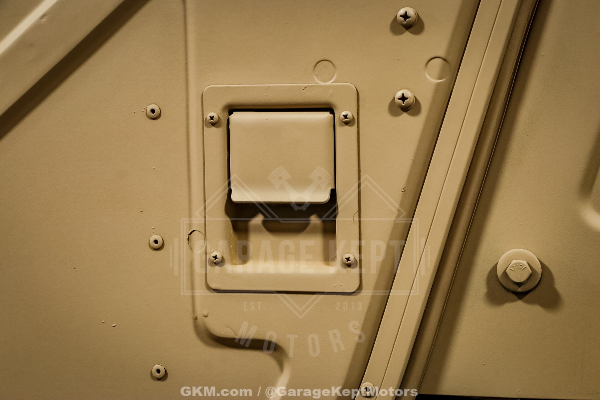 2009 AM General M1165A1